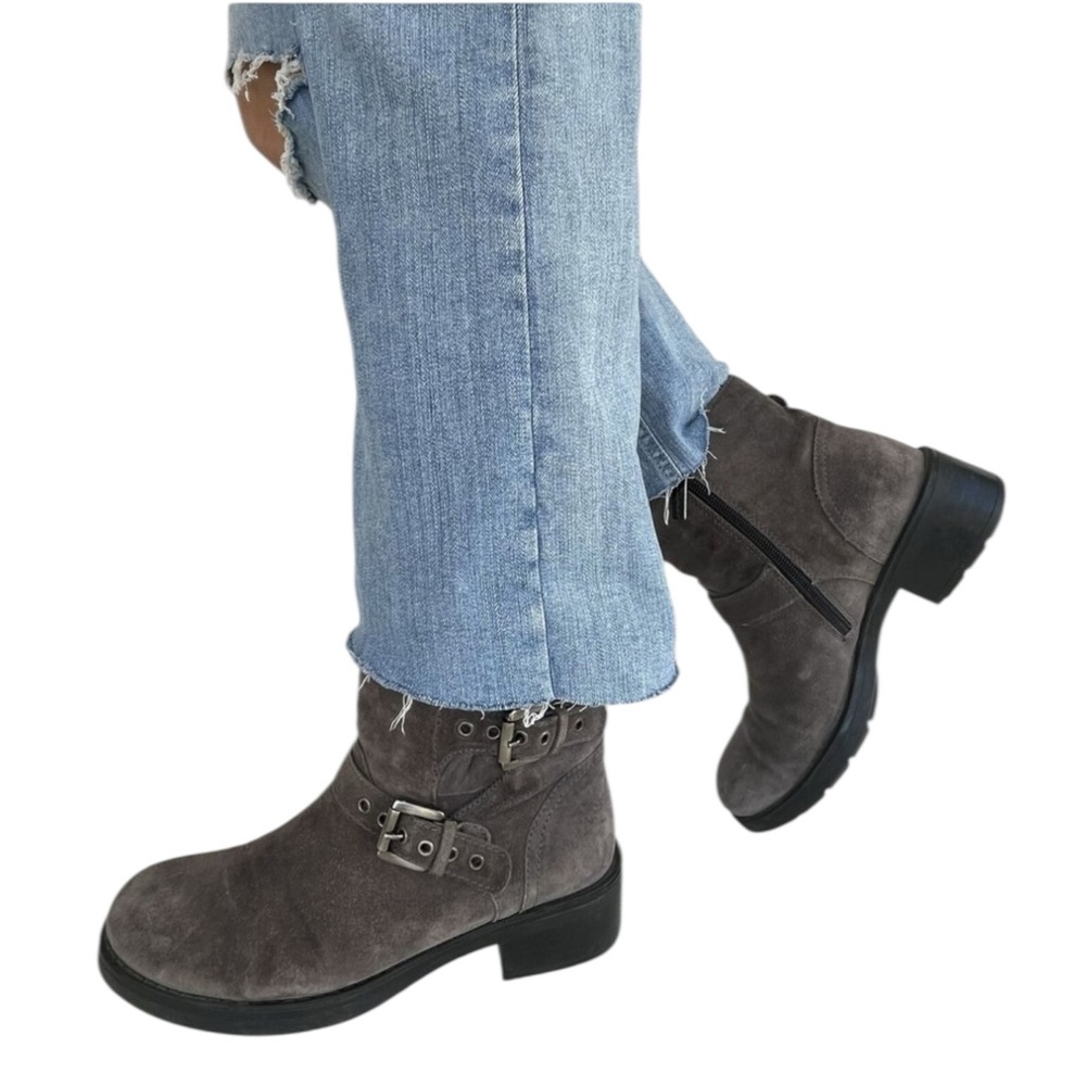 Aquatalia Gray Suede Boots Booties Shoes size 9.5